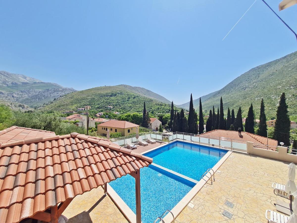 Apartments Josip Žrnovnica Εξωτερικό φωτογραφία