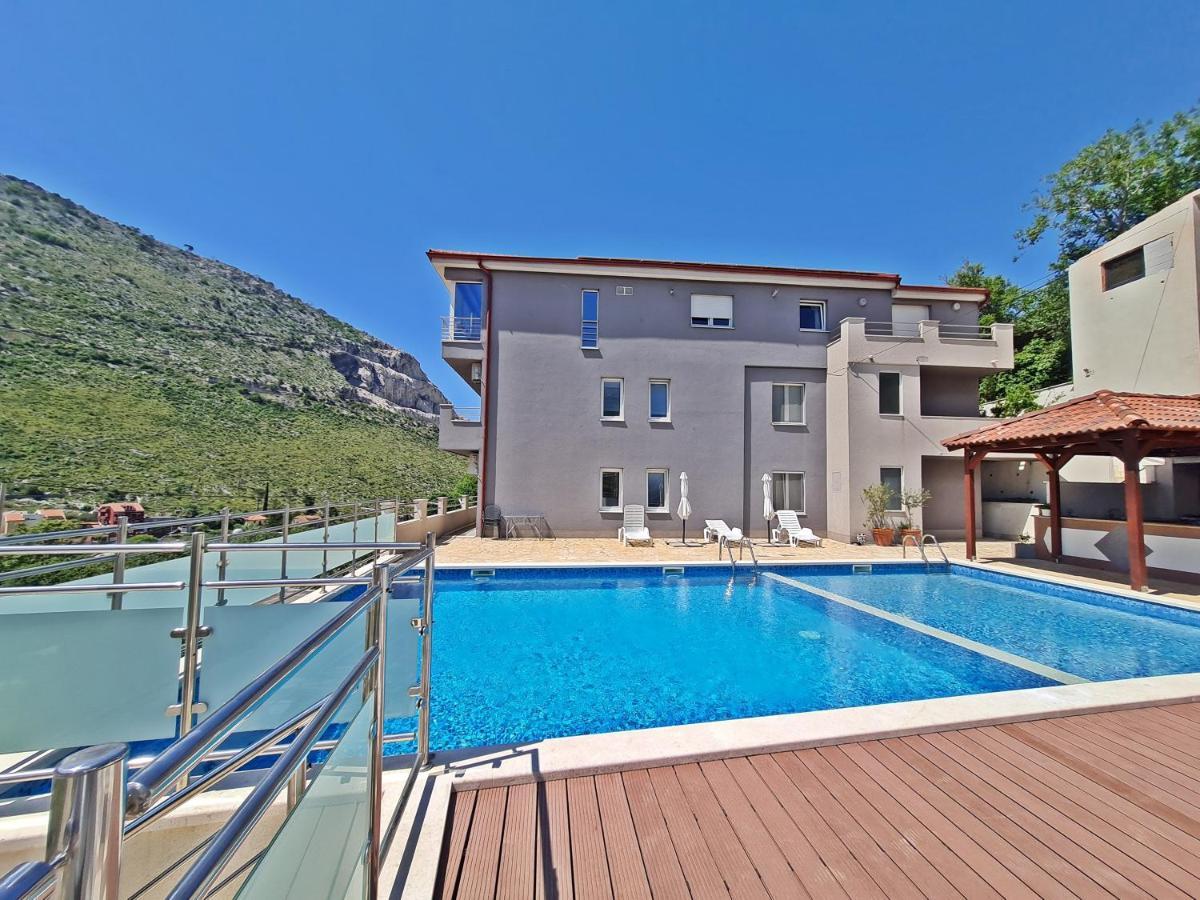 Apartments Josip Žrnovnica Εξωτερικό φωτογραφία
