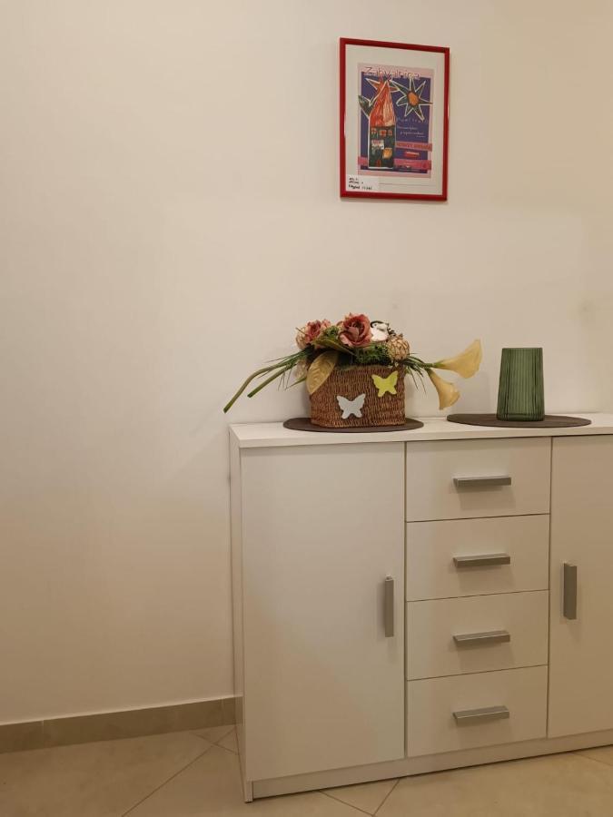 Apartments Josip Žrnovnica Εξωτερικό φωτογραφία